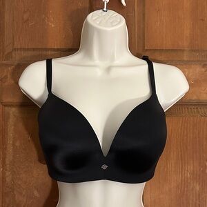 Victoria’s Secret So Obsessed Black Padded No Wire Bra Size 34DD